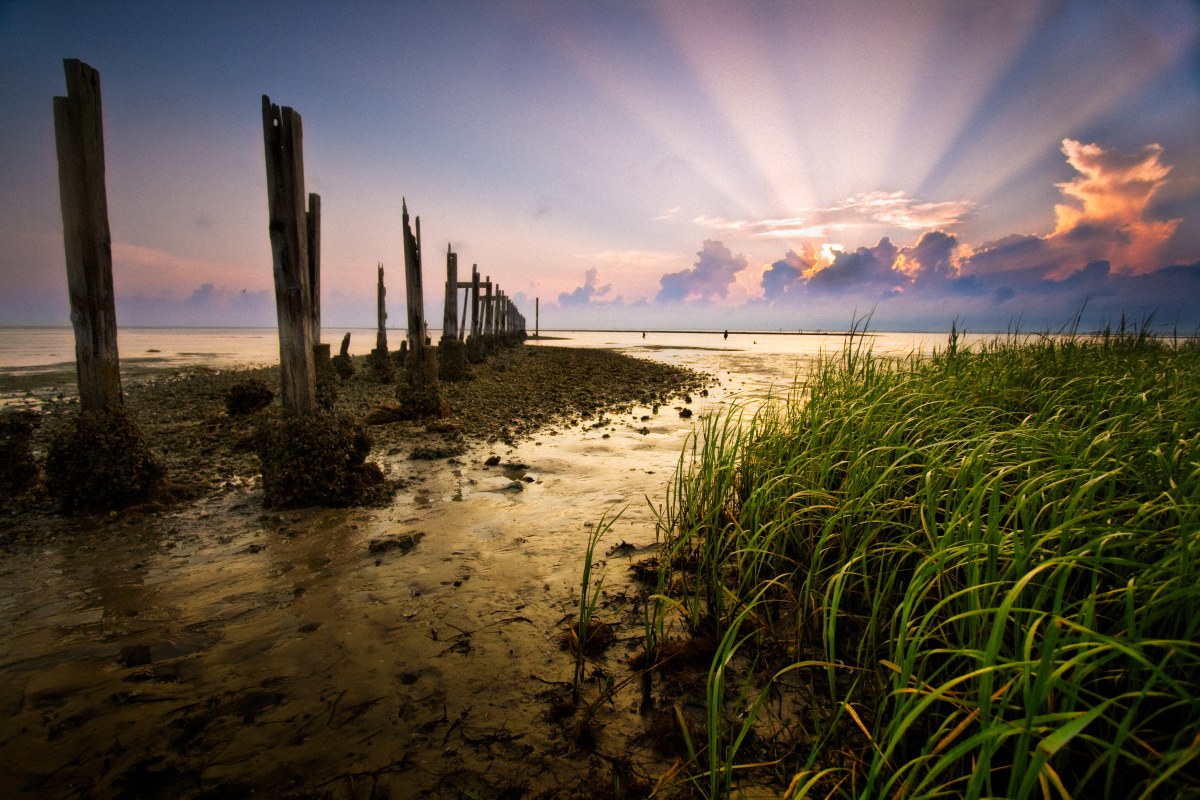 Heaven's Radiating Reach